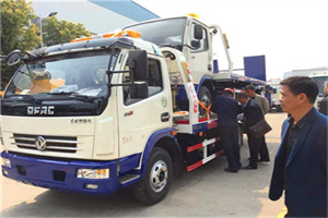 璧山汽车道路救援拖车价格